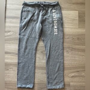 Vintage Y2K Abercrombie & Fitch Men’s Sweat Pants Size XL in Medium Gray